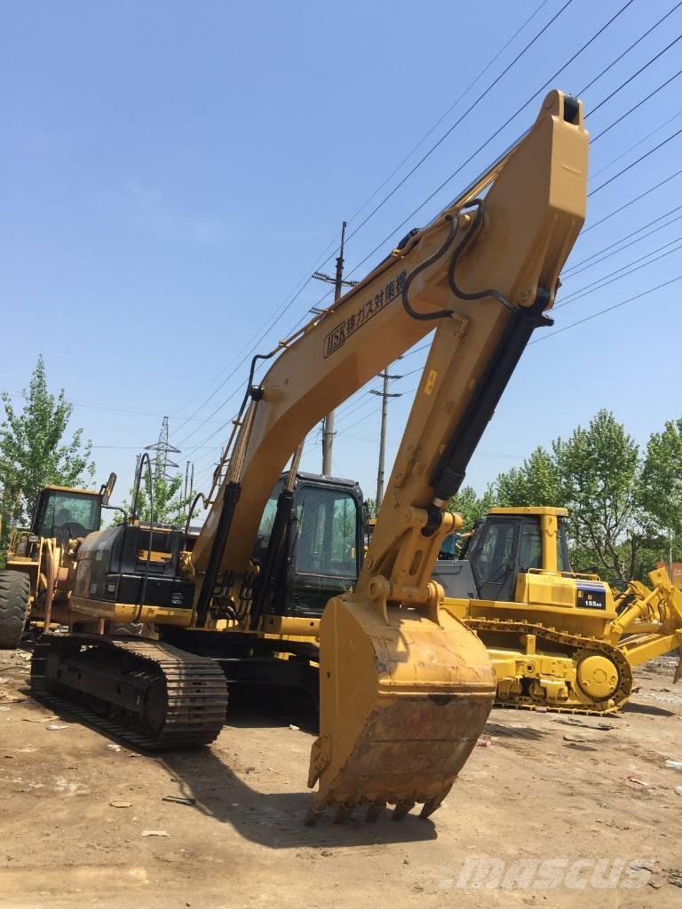 CAT 320 D Гусеничні екскаватори
