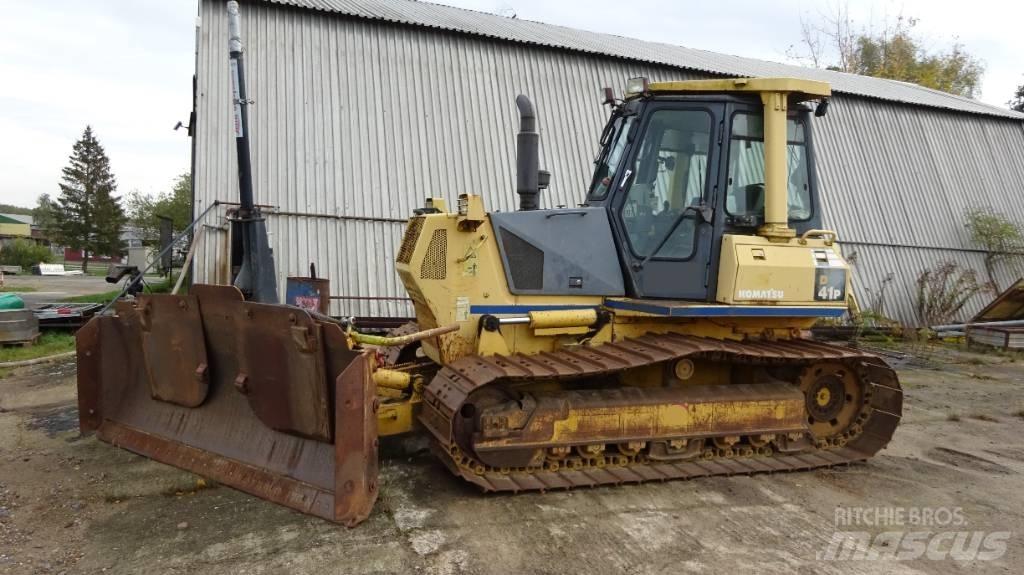 Komatsu D 41 P-6 Гусеничні бульдозери