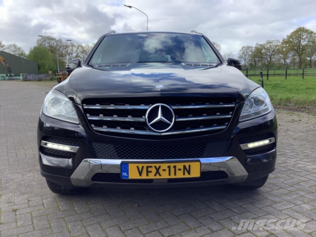 Mercedes-Benz ML 350 Всюдиходи