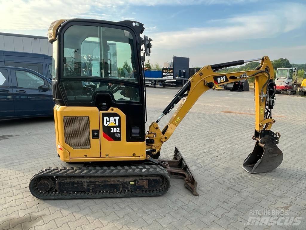 CAT 302 Міні-екскаватори < 7т
