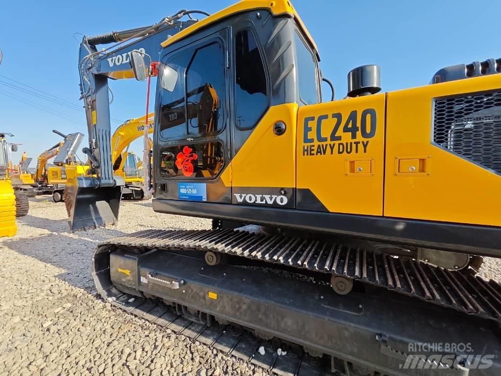 Volvo EC 240 B LC Гусеничні екскаватори