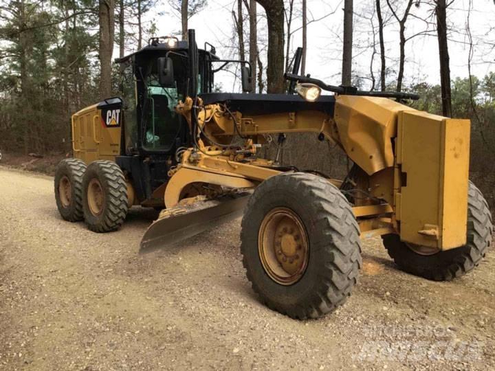CAT 12M2 Грейдери