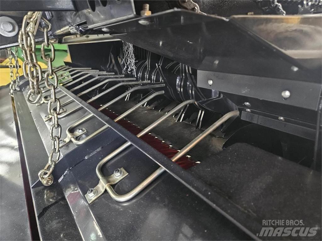Case IH RB 344 RC Рулонні прес-підбирачі