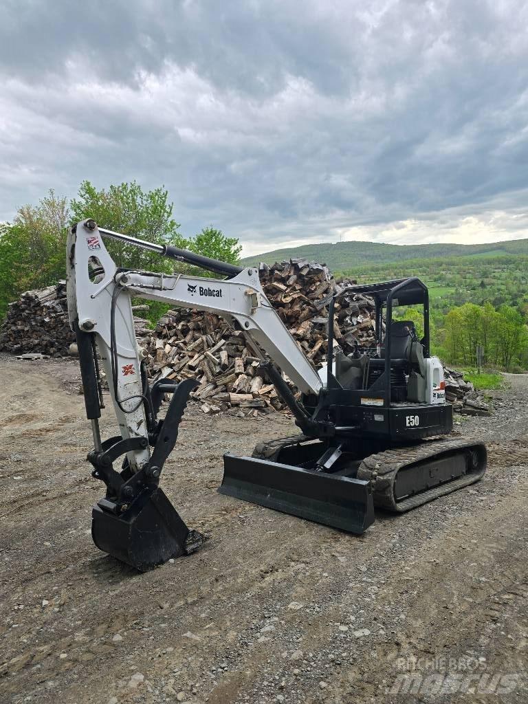 Bobcat E 50 Міні-екскаватори < 7т