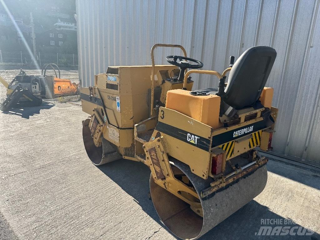 CAT CB 214 B Ущільнювачі грунту