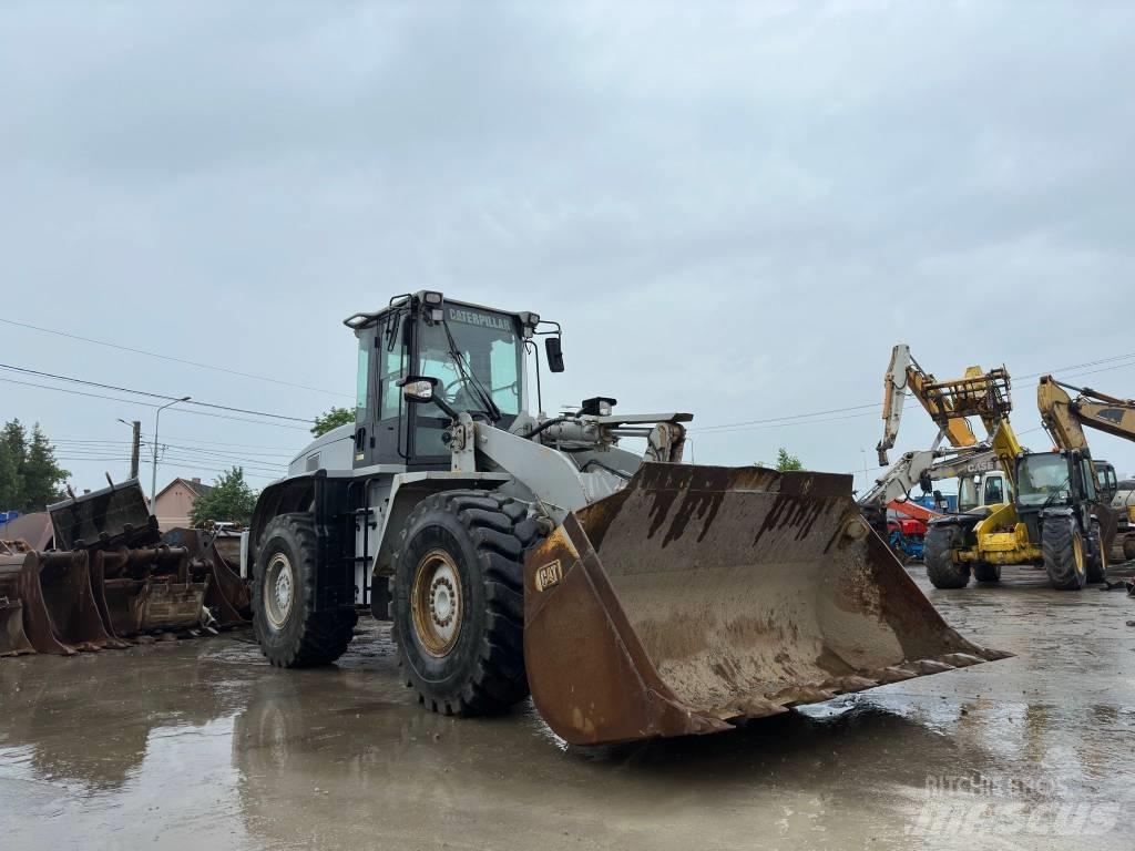 CAT 936H Фронтальні навантажувачі