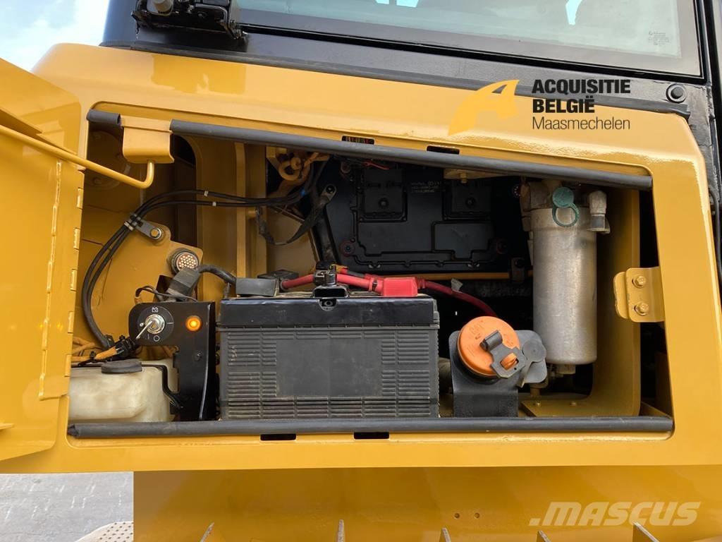 CAT D 6 K 2 LGP Гусеничні бульдозери