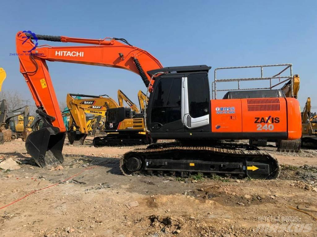 Hitachi ZX 240 Гусеничні екскаватори