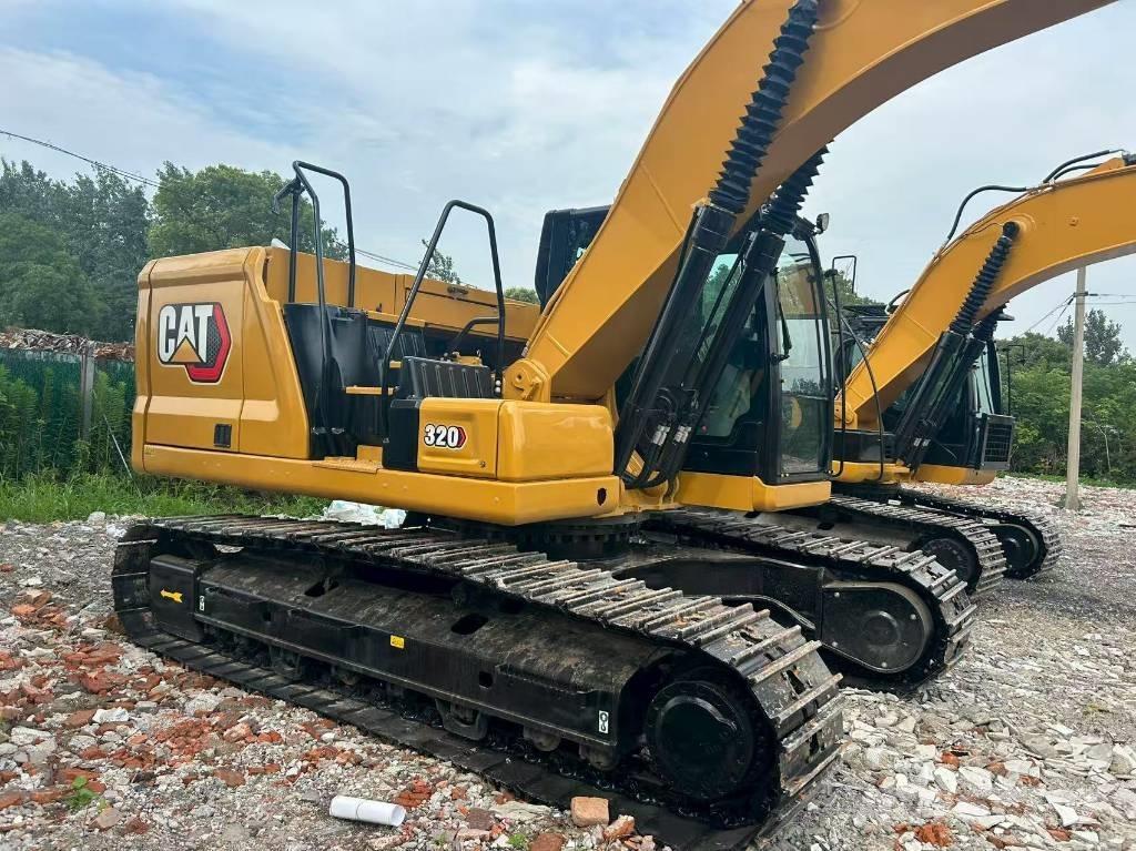 CAT 320 Гусеничні екскаватори