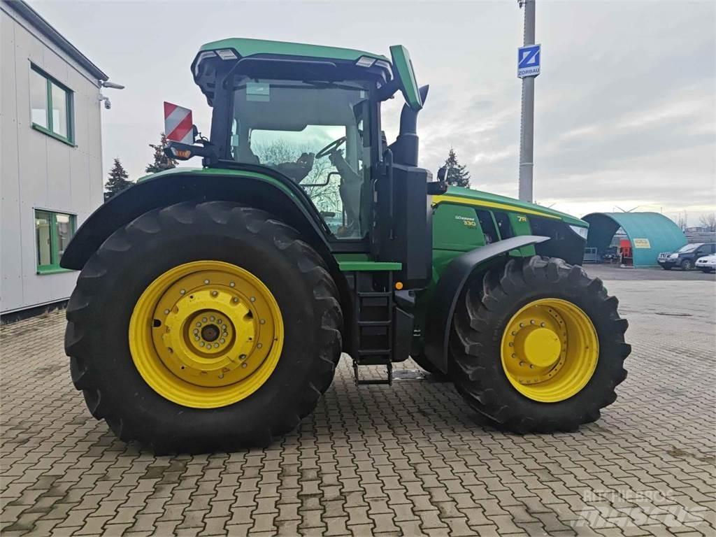 John Deere 7R 330 Трактори