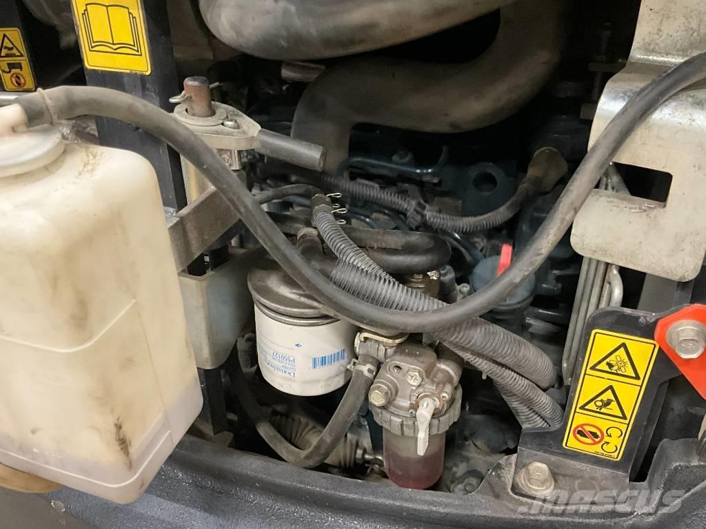 Kubota U 27-4 Міні-екскаватори < 7т