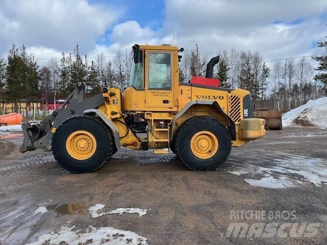 Volvo L90E Фронтальні навантажувачі