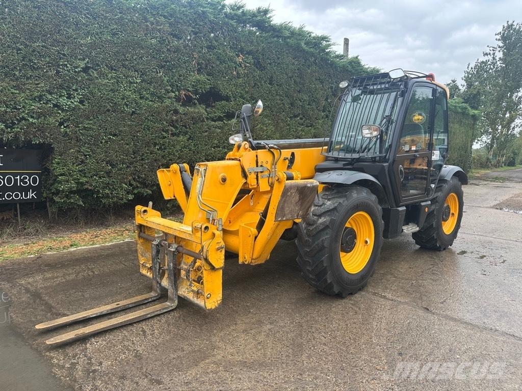 JCB 533-105 Телескопічні навантажувачі
