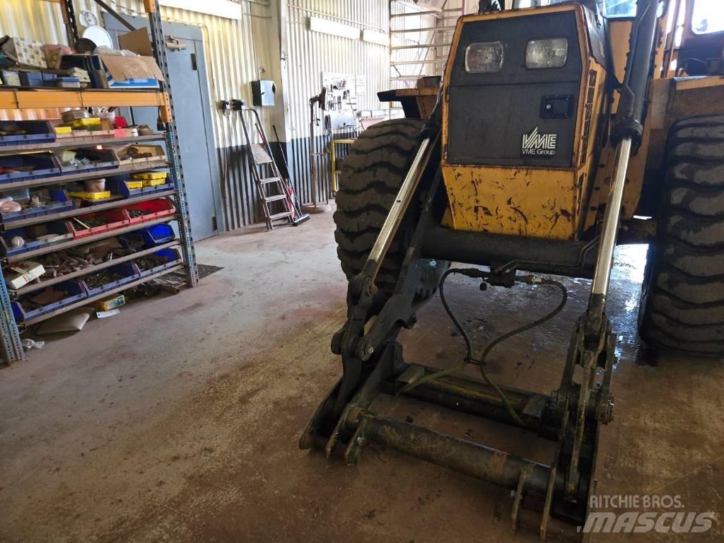Volvo BM 6300 6300 Екскаватори-навантажувачі
