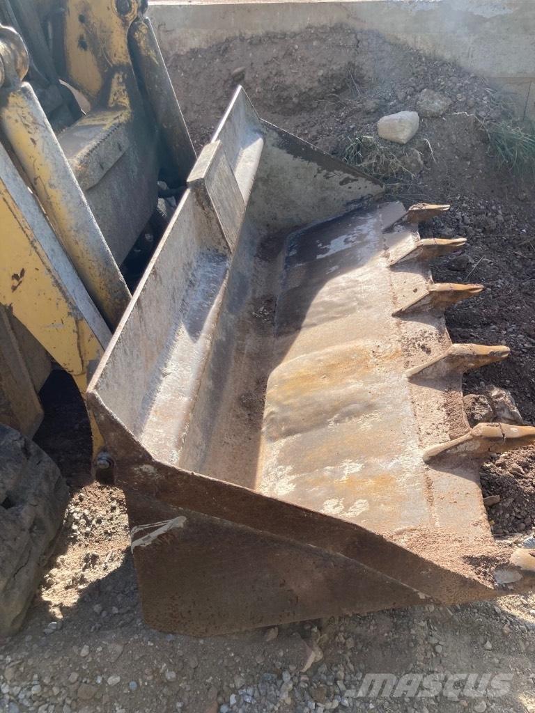 Komatsu CK 30-1 Малі навантажувачі