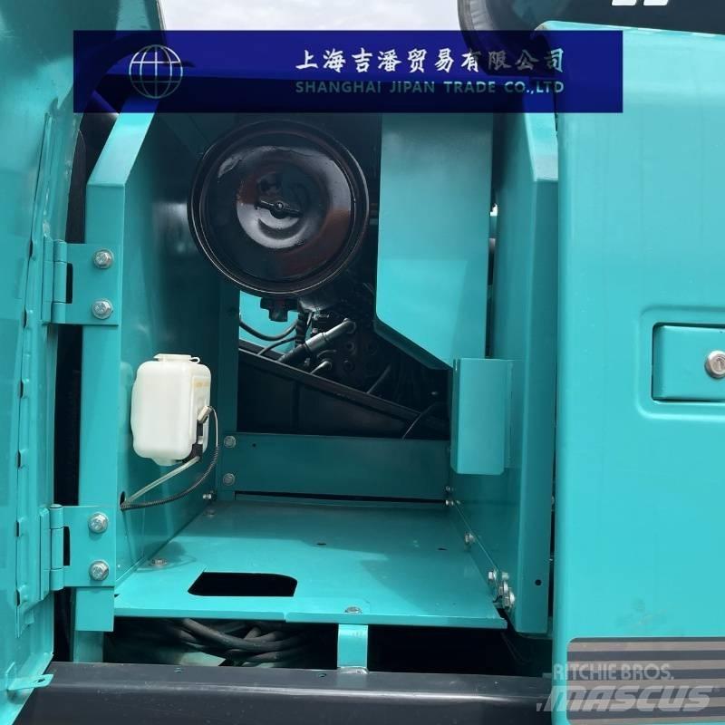 Kobelco SK 210 Гусеничні екскаватори
