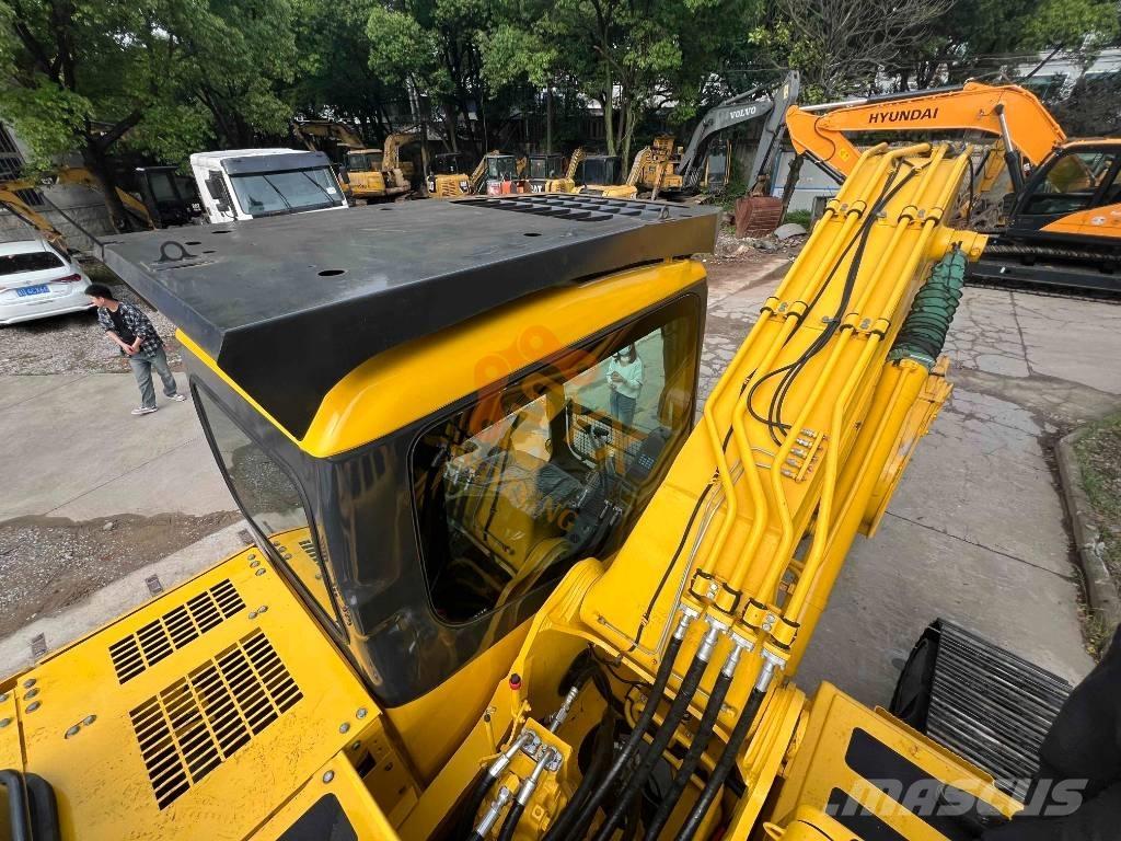 Komatsu PC 220-7 Гусеничні екскаватори