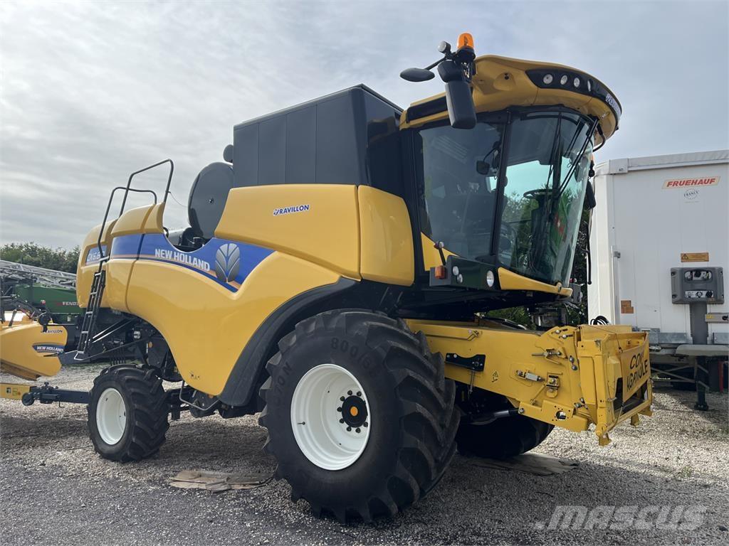 New Holland CX6.80 Зернозбиральні комбайни
