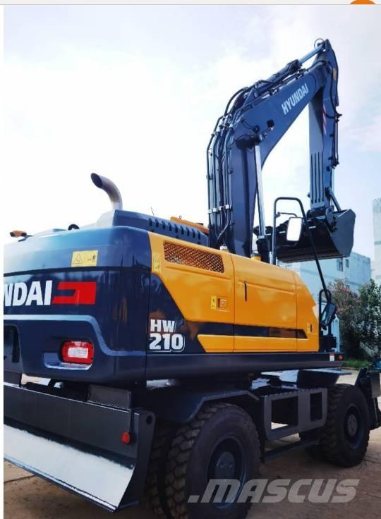 Hyundai 210W-9 Колісні екскаватори