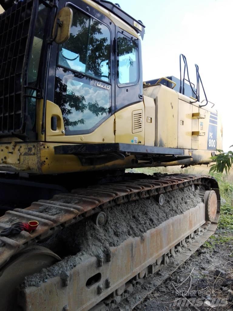 Komatsu PC800-8 Гусеничні екскаватори