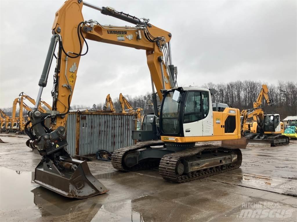Liebherr R924 Гусеничні екскаватори