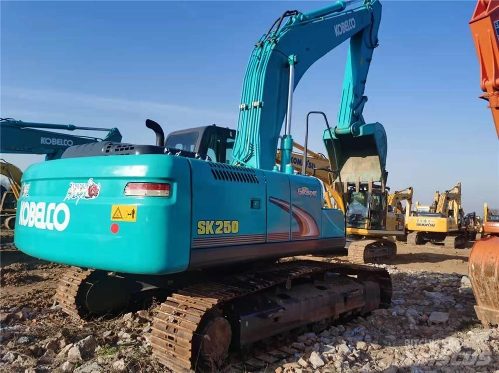 Kobelco SK 250-8 Гусеничні екскаватори