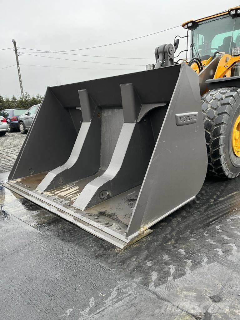 Volvo L 150 H Траншейні екскаватори