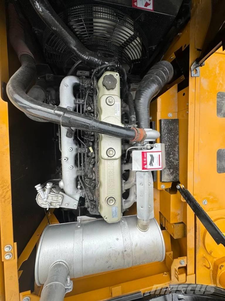 Sany SY 215 H Гусеничні екскаватори