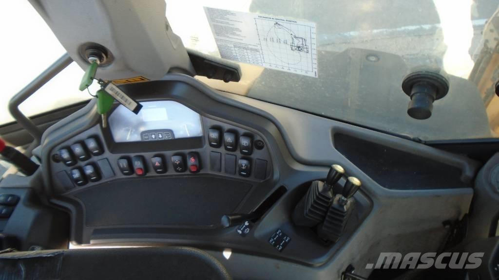 Volvo BL 71 Екскаватори-навантажувачі