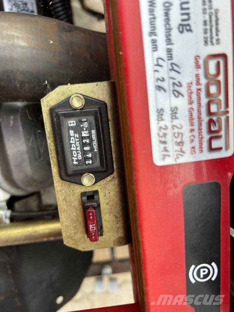 Toro SandPro5020 Бункерні граблі