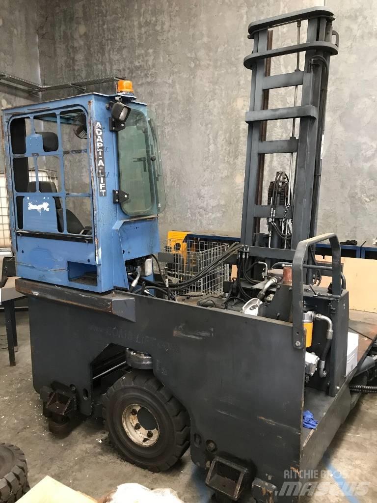 Combilift C 4000 Бокові навантажувачі