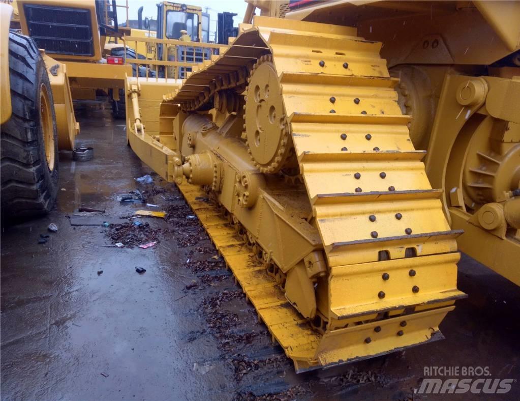 CAT D 7 R Гусеничні бульдозери