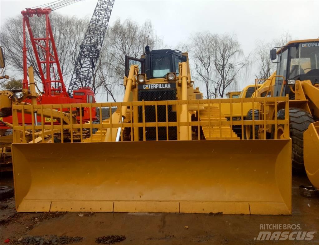 CAT D 7 R Гусеничні бульдозери