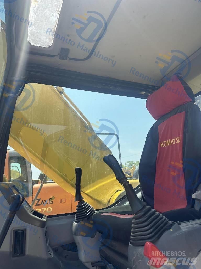 Komatsu PC220-7 Гусеничні екскаватори