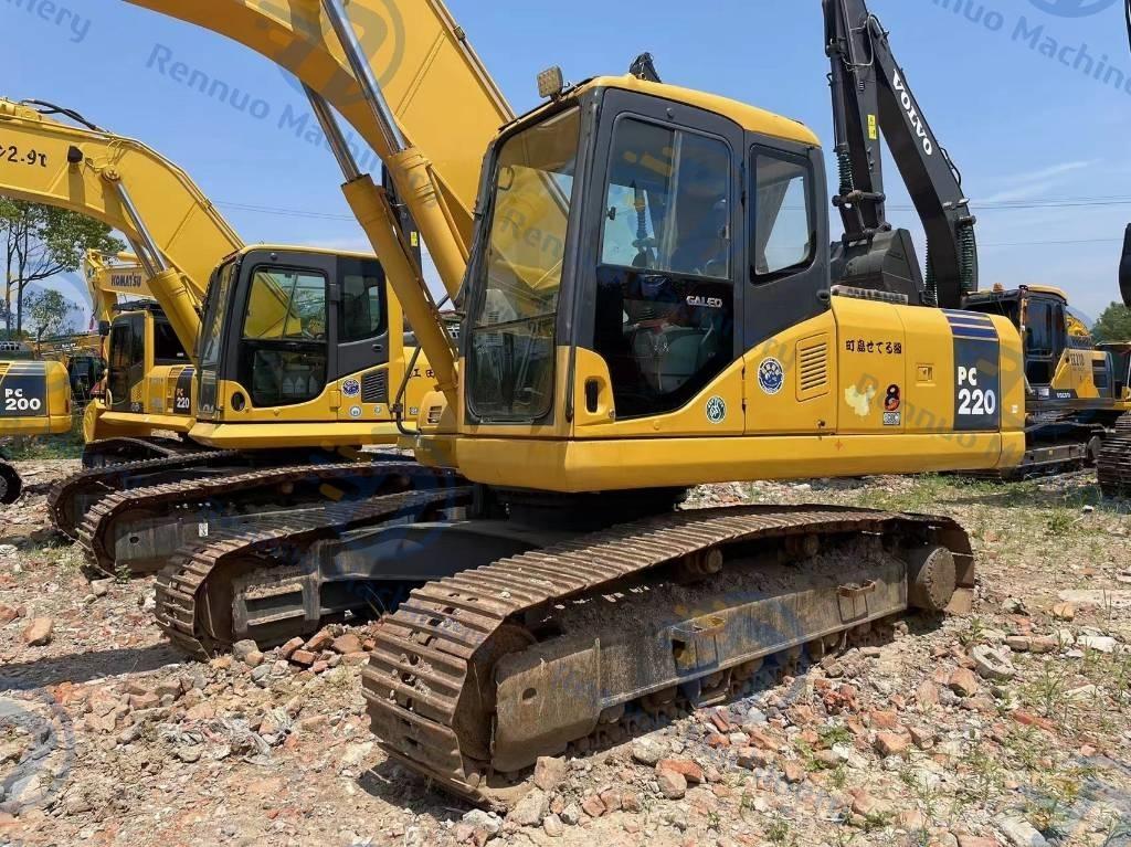 Komatsu PC220-7 Гусеничні екскаватори