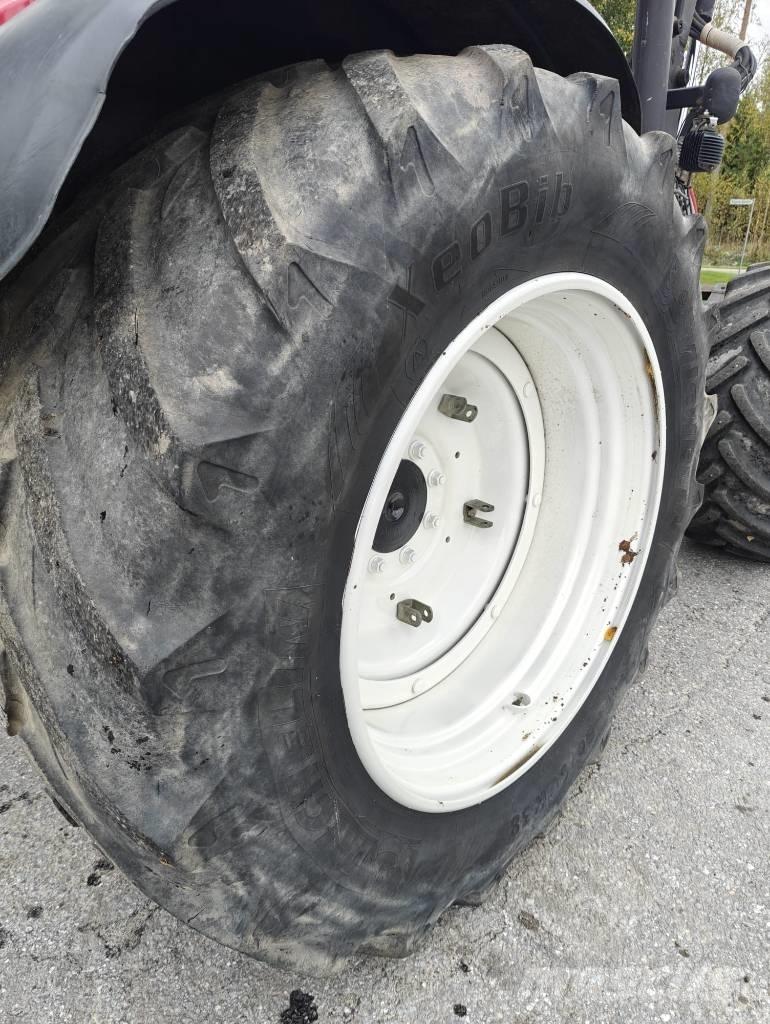 Valtra C 150 Трактори