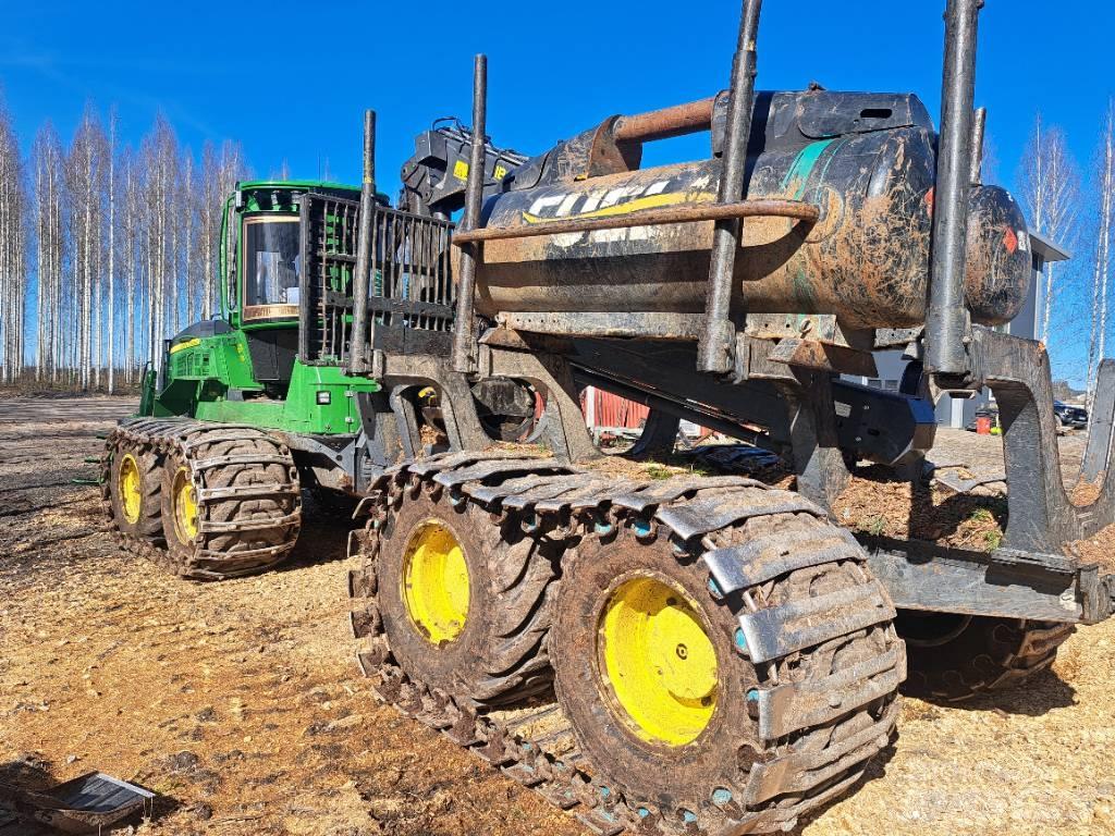 John Deere 1210G Форвардери