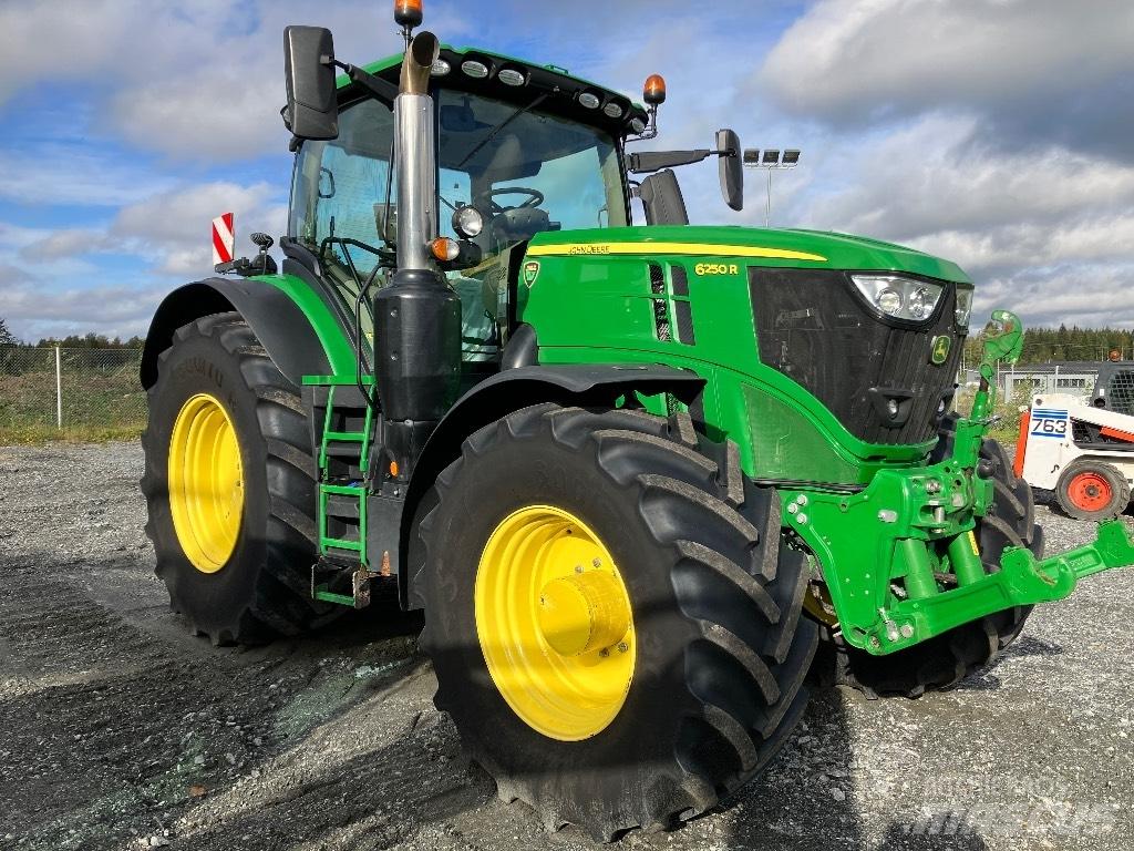 John Deere 6250 R Трактори