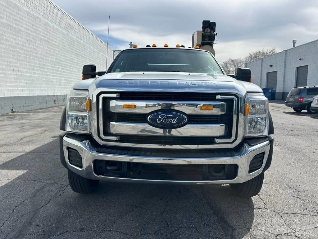 Ford F 450 Шасі з кабіною