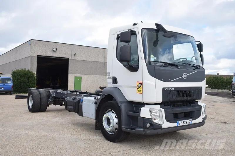 Volvo FL280 Шасі з кабіною