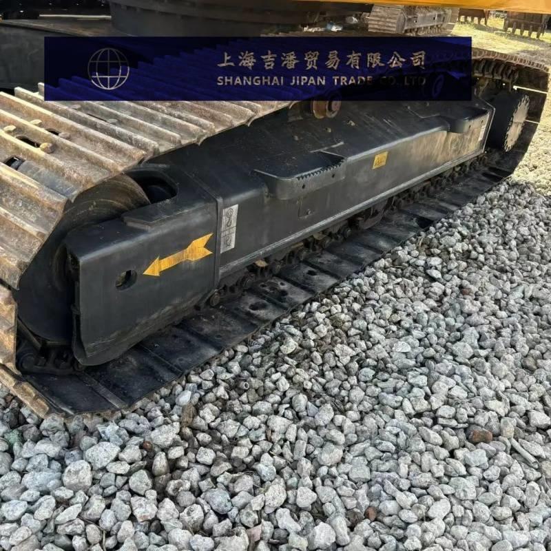 Komatsu PC 200 Гусеничні екскаватори