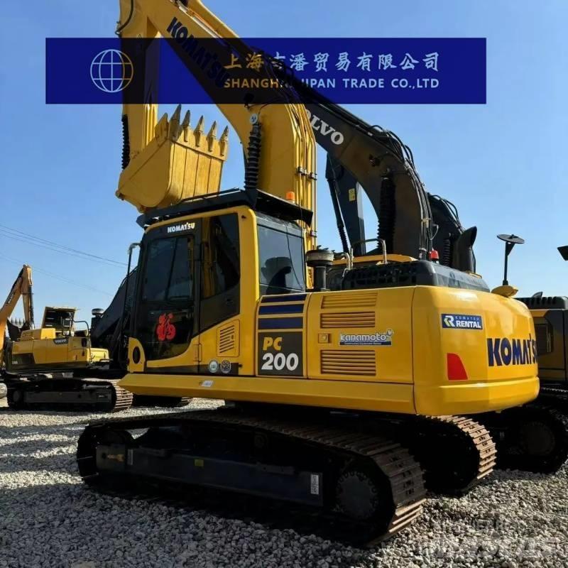 Komatsu PC 200 Гусеничні екскаватори