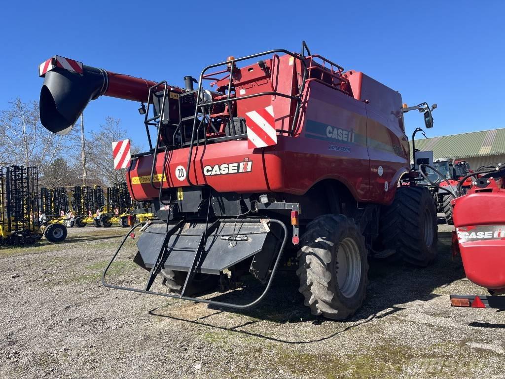 Case IH AF 5130 Зернозбиральні комбайни