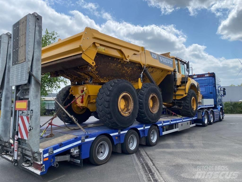 Volvo A 25 F Зчленовані самоскиди