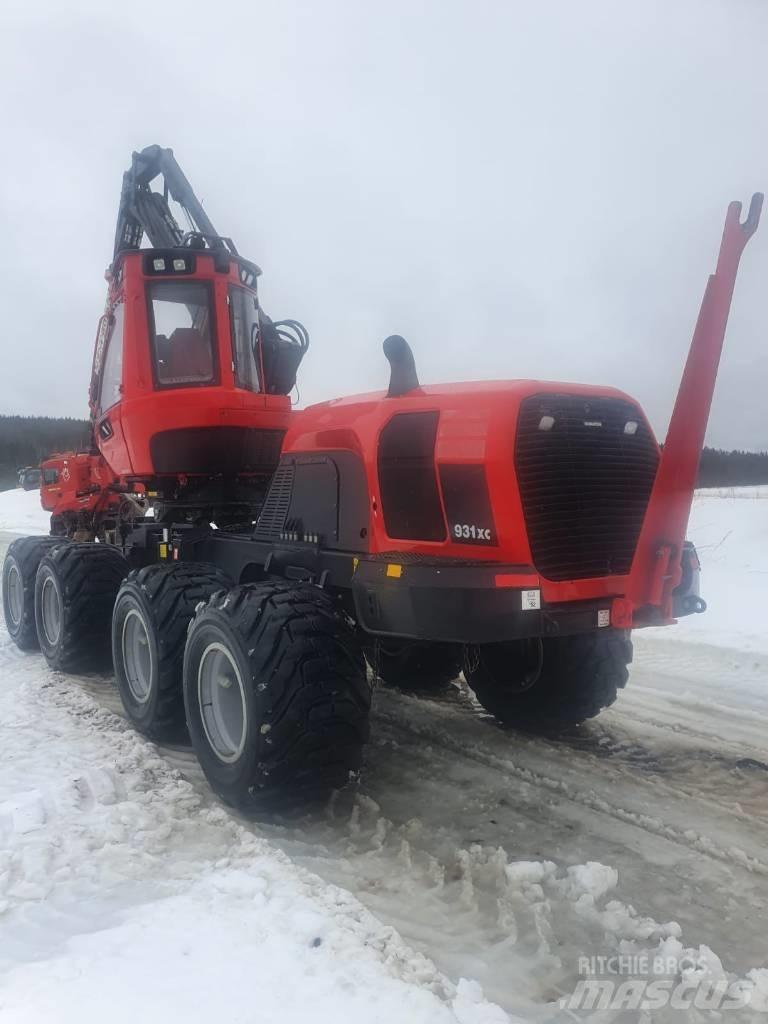 Komatsu 931 XC Харвестери