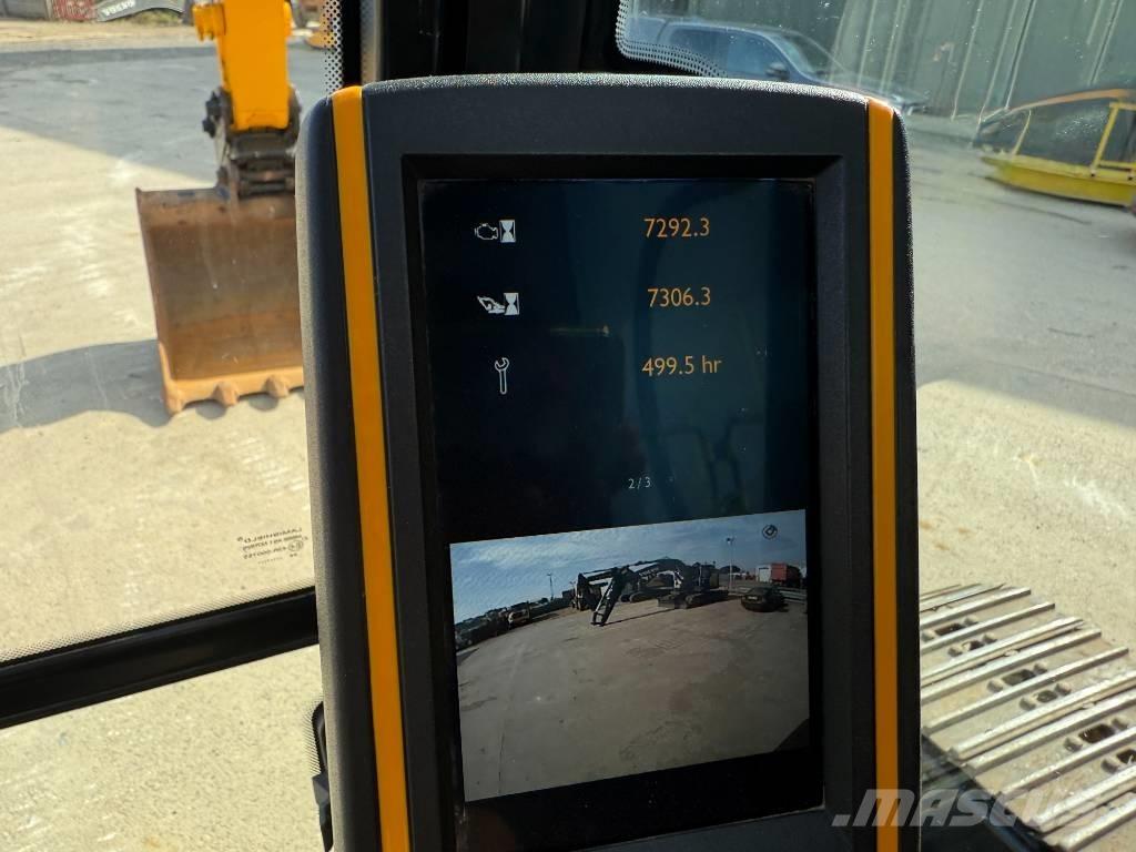 JCB JS 220 LC Гусеничні екскаватори