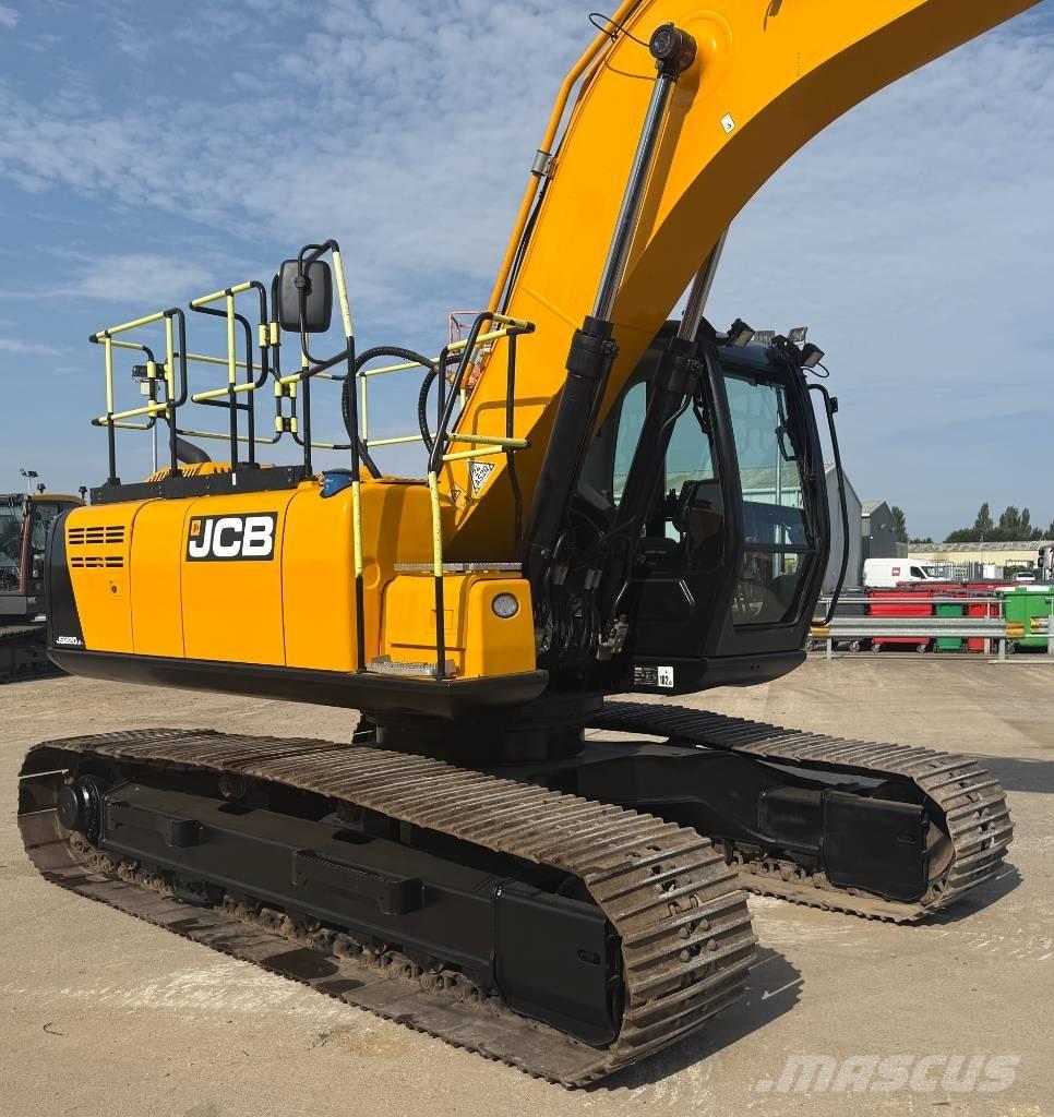 JCB JS 220 LC Гусеничні екскаватори
