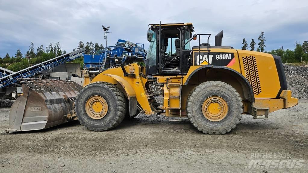 CAT 980 M Фронтальні навантажувачі