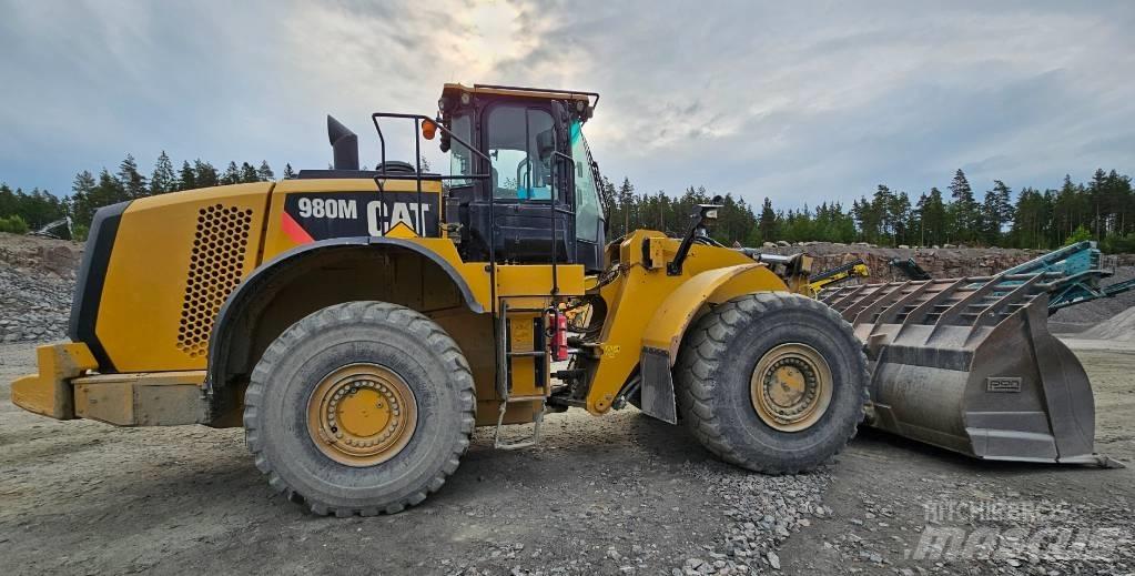 CAT 980 M Фронтальні навантажувачі