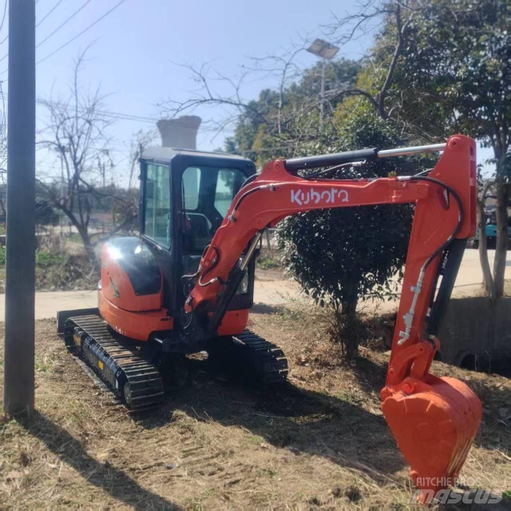 Kubota U 35 Гусеничні екскаватори